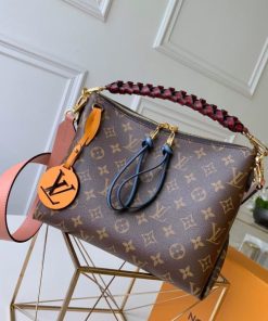 Louis Vuitton Beaubourg Hobo