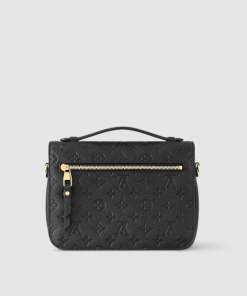 Louis Vuitton Pochette M